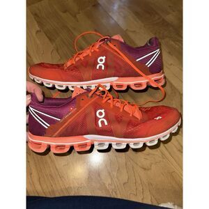 On Cloud Flow Road Running Shoes Womens 9.5‎ Orange Purple Swiss Engineering